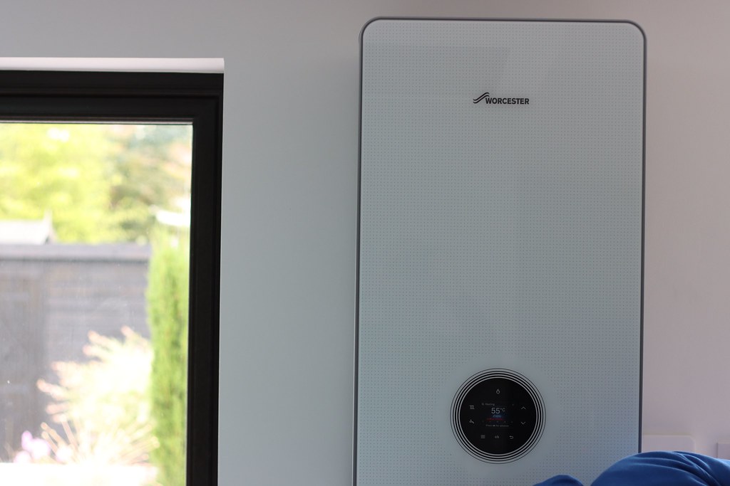 New wall-hung Worcester combi boiler, installed and commissioned